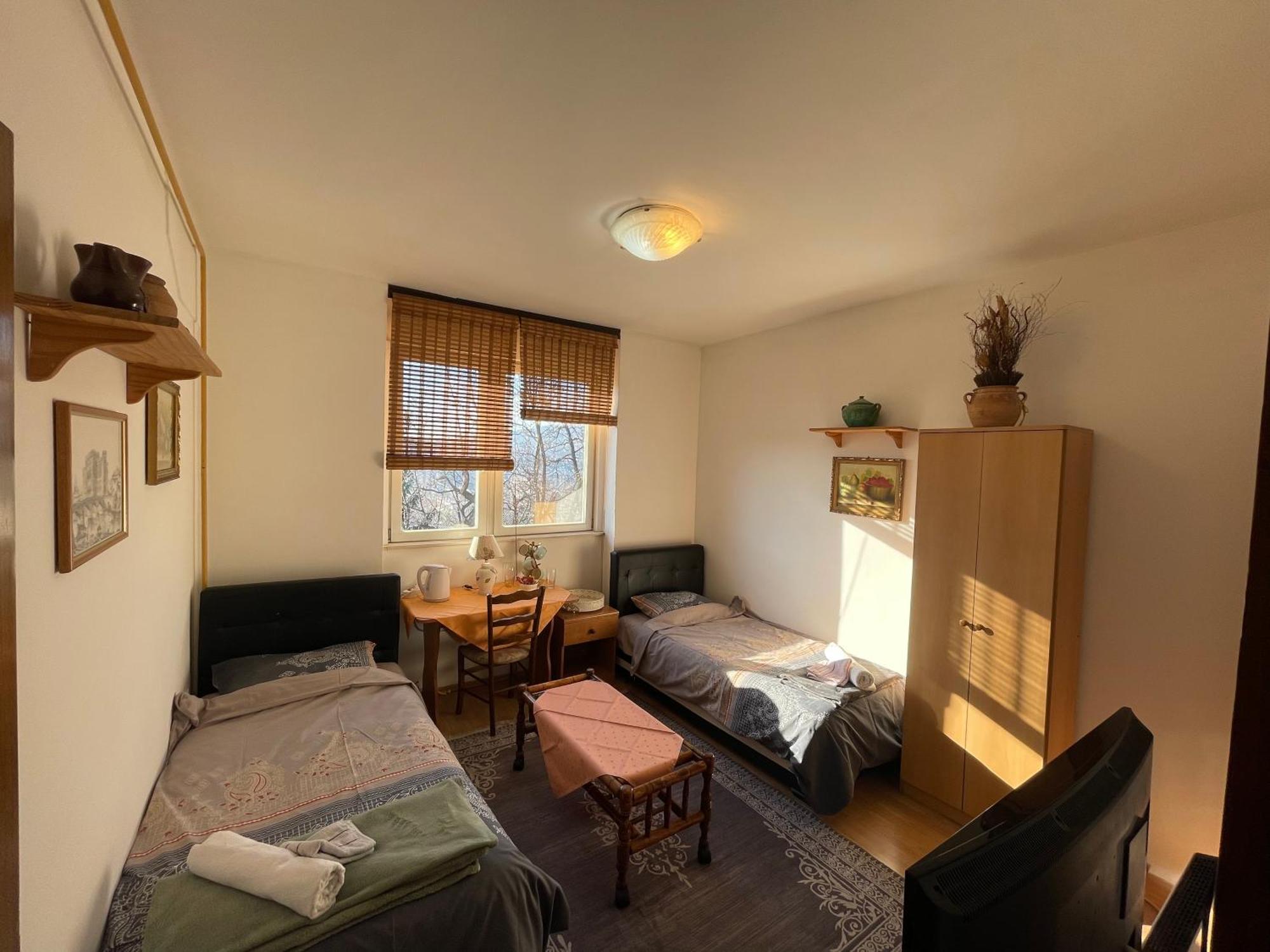 Rooms Ada SJJ Eksteriør bilde